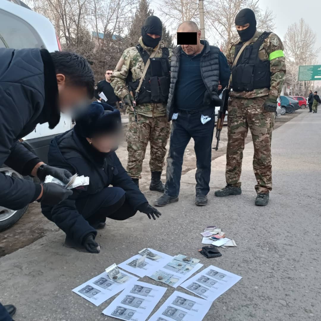 В Ноокате задержали двух мужчин, вымогавших деньги у таксистов