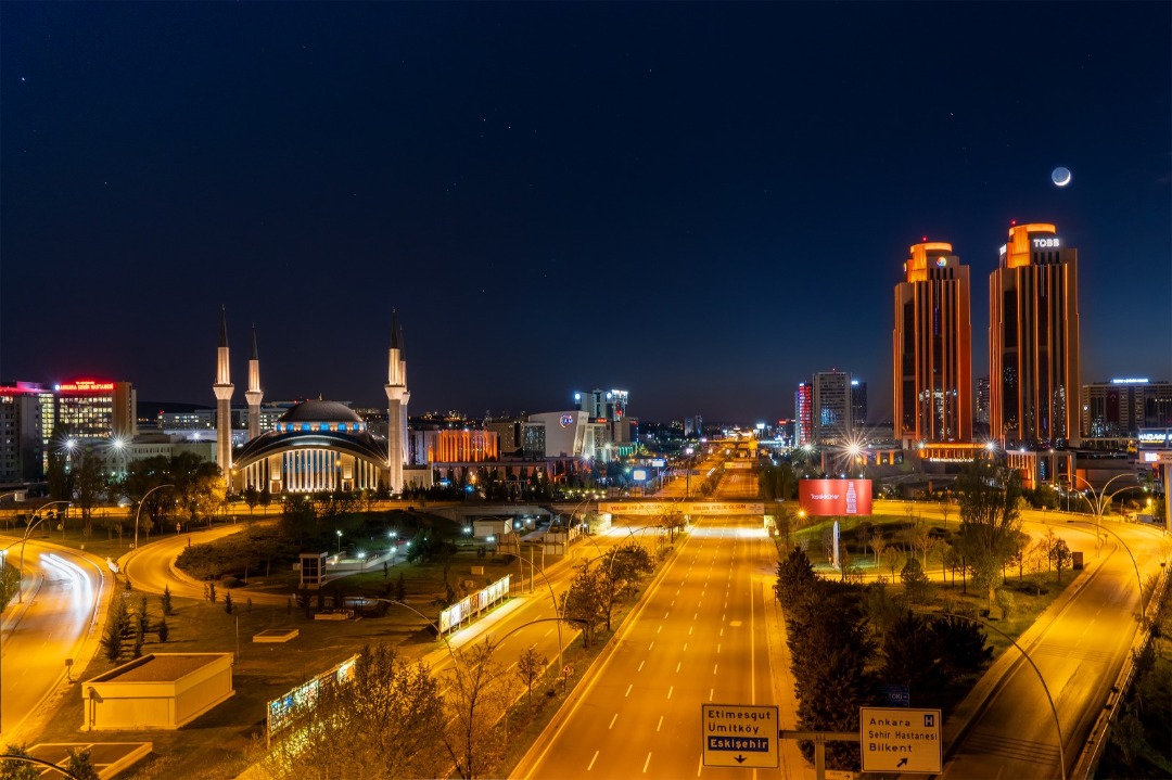 Анкара столица с какого года. Анкара столица. Анкара шахри. Анкара центр города. Вечерняя Анкара Турция.