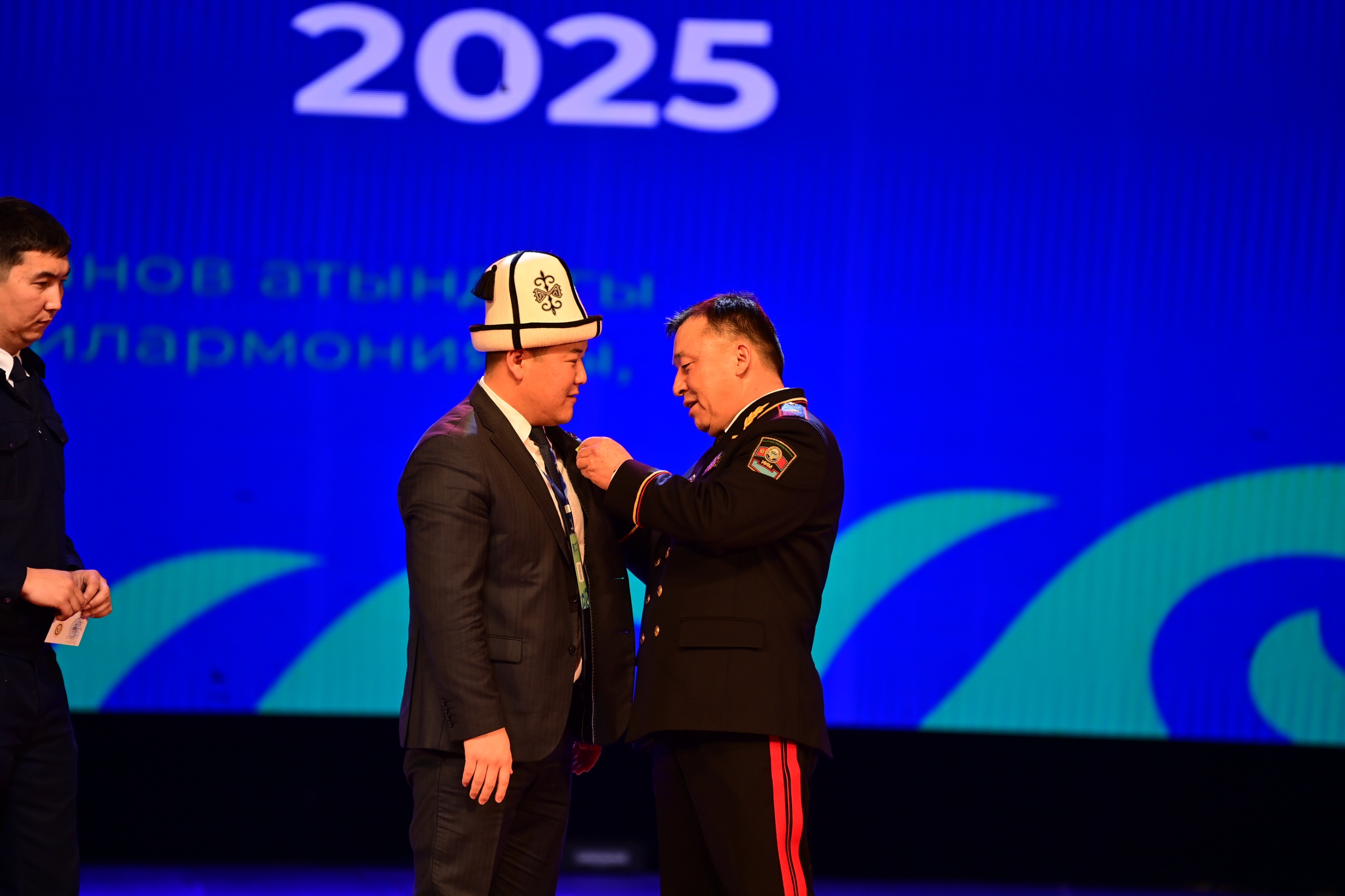 В Бишкеке прошёл молодёжный форум «Жаңы муун - жаркын келечек, таза муун - коопсуз келечек»