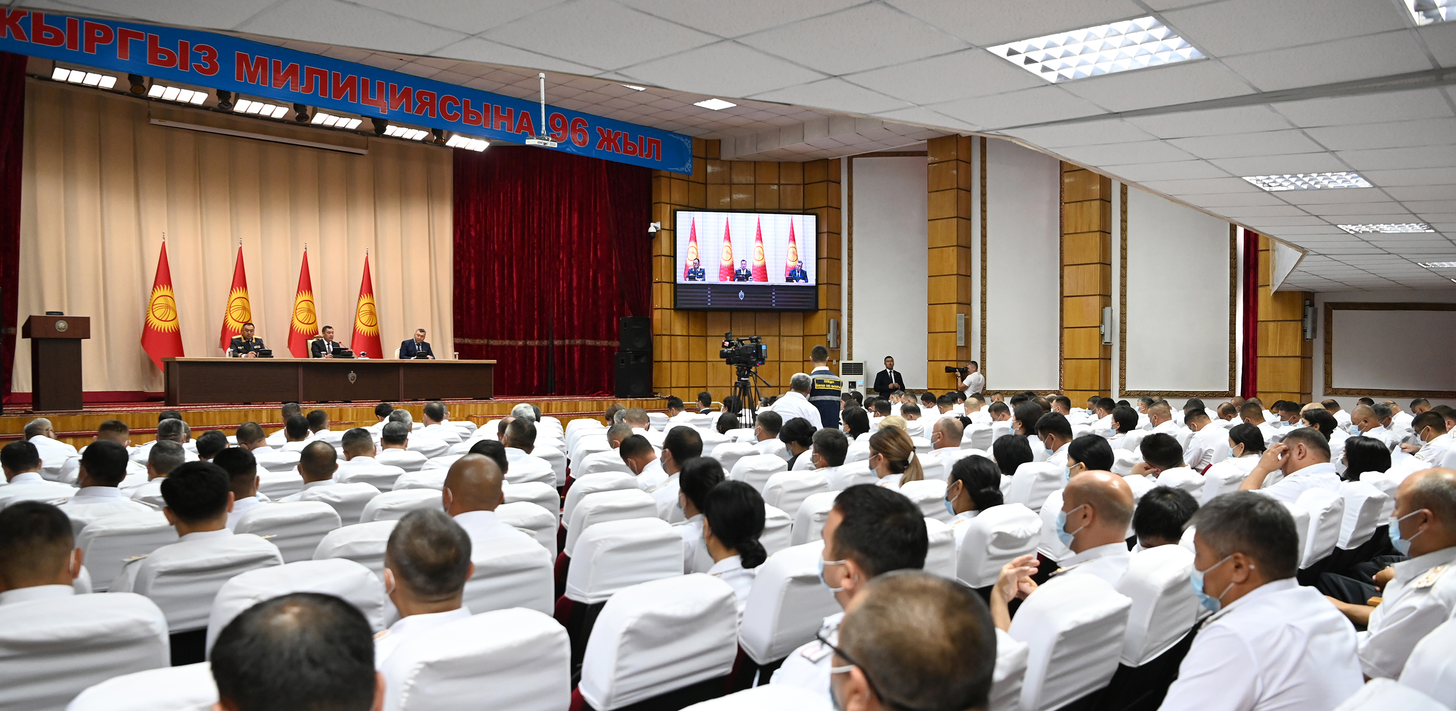 Президент Садыр Жапаров поставил ряд задач перед органами внутренних дел страны