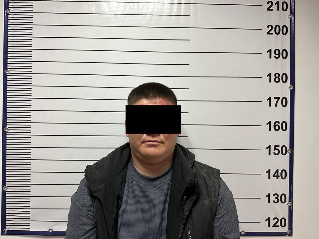 Задержаны члены международной наркогруппы с более 4,7 кг мефедрона