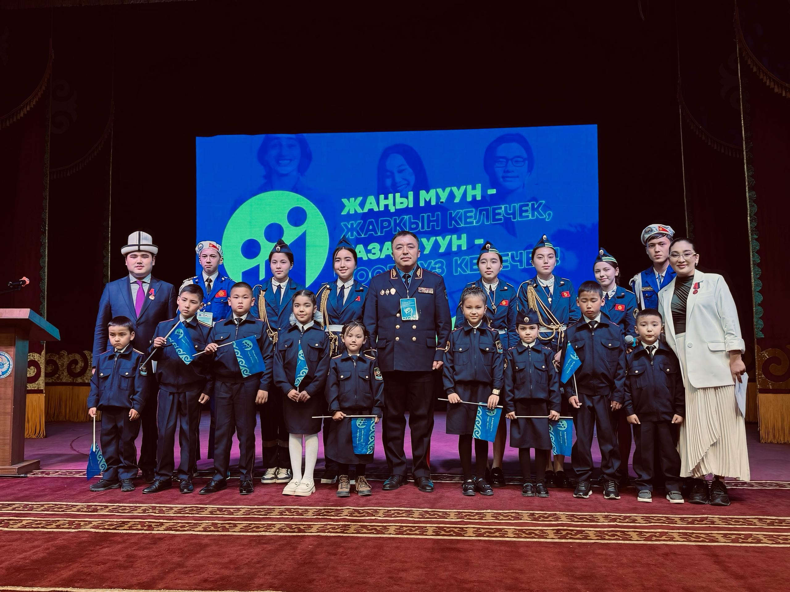 Оргазм кезіндегі беттердің порно фотосуреттерін қараңыз