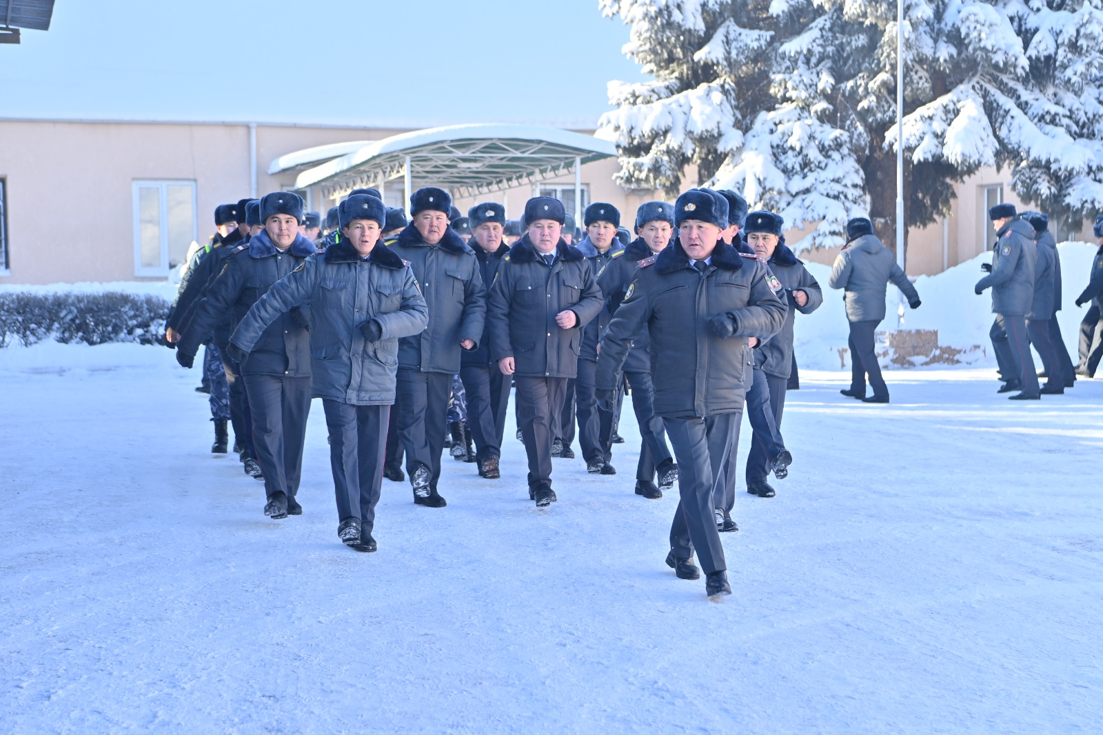 В Полку ведомственной милиции отметили 58-летие Службы охраны МВД