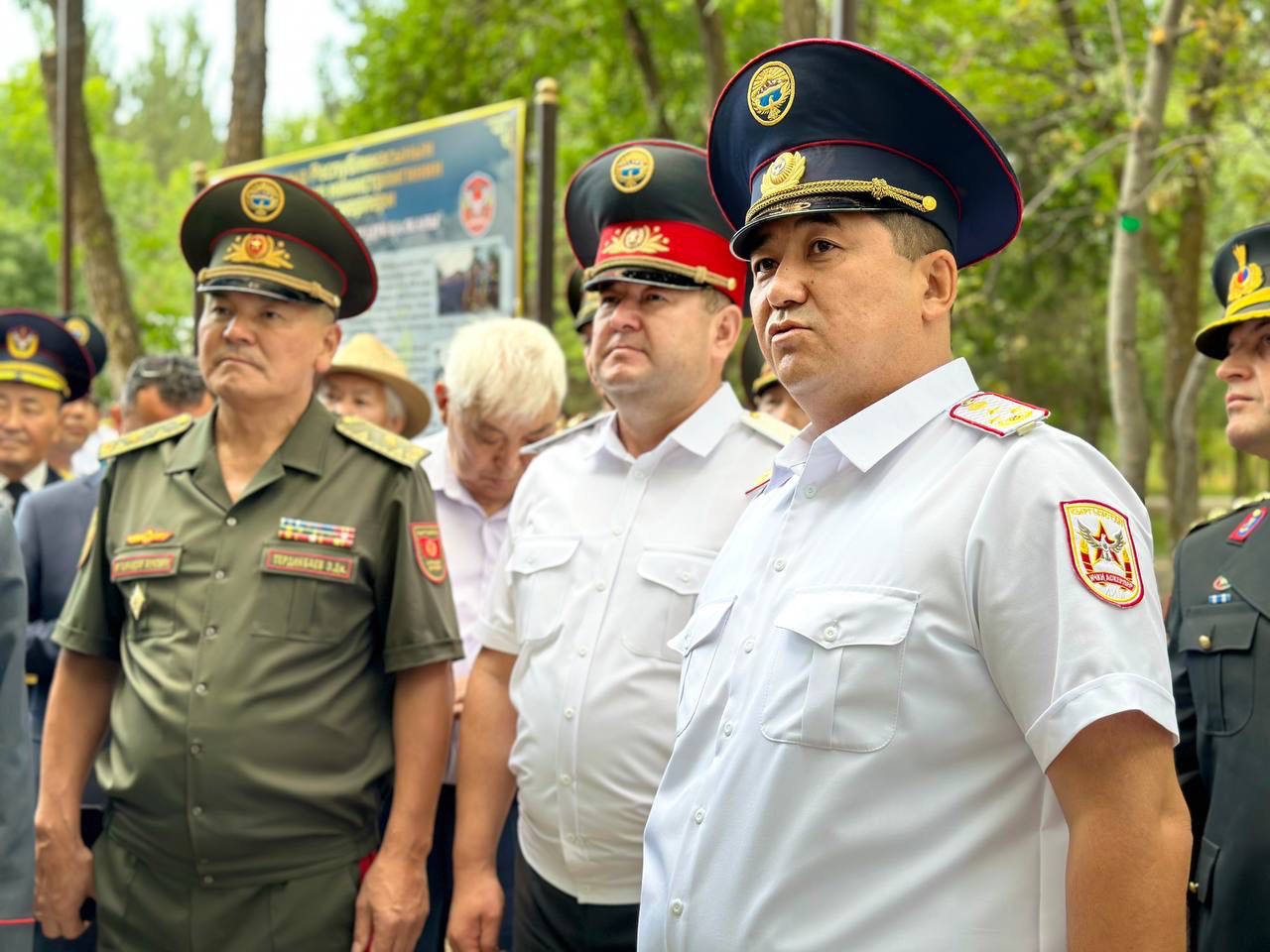 Состоялось торжественное мероприятие, посвященное Дню Внутренних войск МВД КР