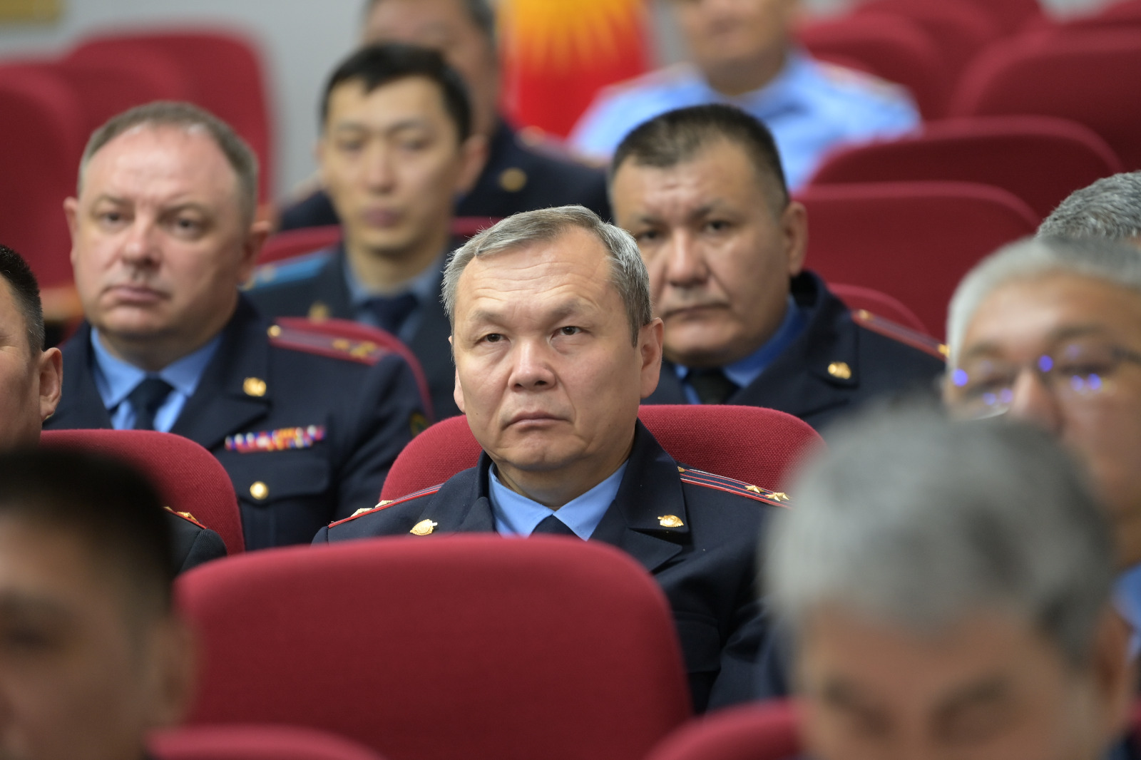 МВД: Перед органами внутренних дел поставлена задача защищать законные интересы и права инвесторов