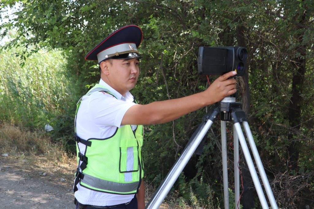 Дем алыш күндөрү ЖКККББнын кызматкерлери күчөтүлгөн тартипте иш алып барат. Кошумча посттор коюлат.