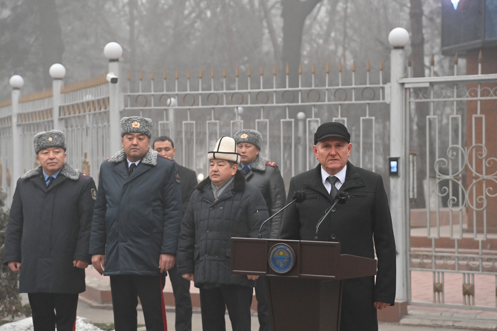 ИИМдин Баңгизаттарды мыйзамсыз жүгүртүүгө каршы күрөшүү кызматына 28 автоунаа тапшырылды