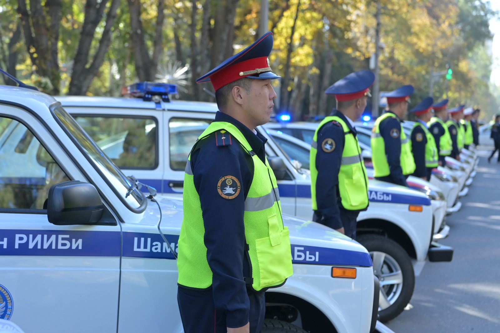 МВД получило 25 новых автомобилей для региональных подразделений