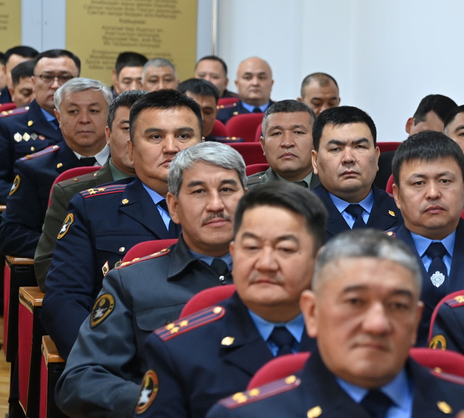 Улан Ниязбеков жол кырсыктарын алдын алуу боюнча ЖКККББнын аткарган иштерин кескин сындады