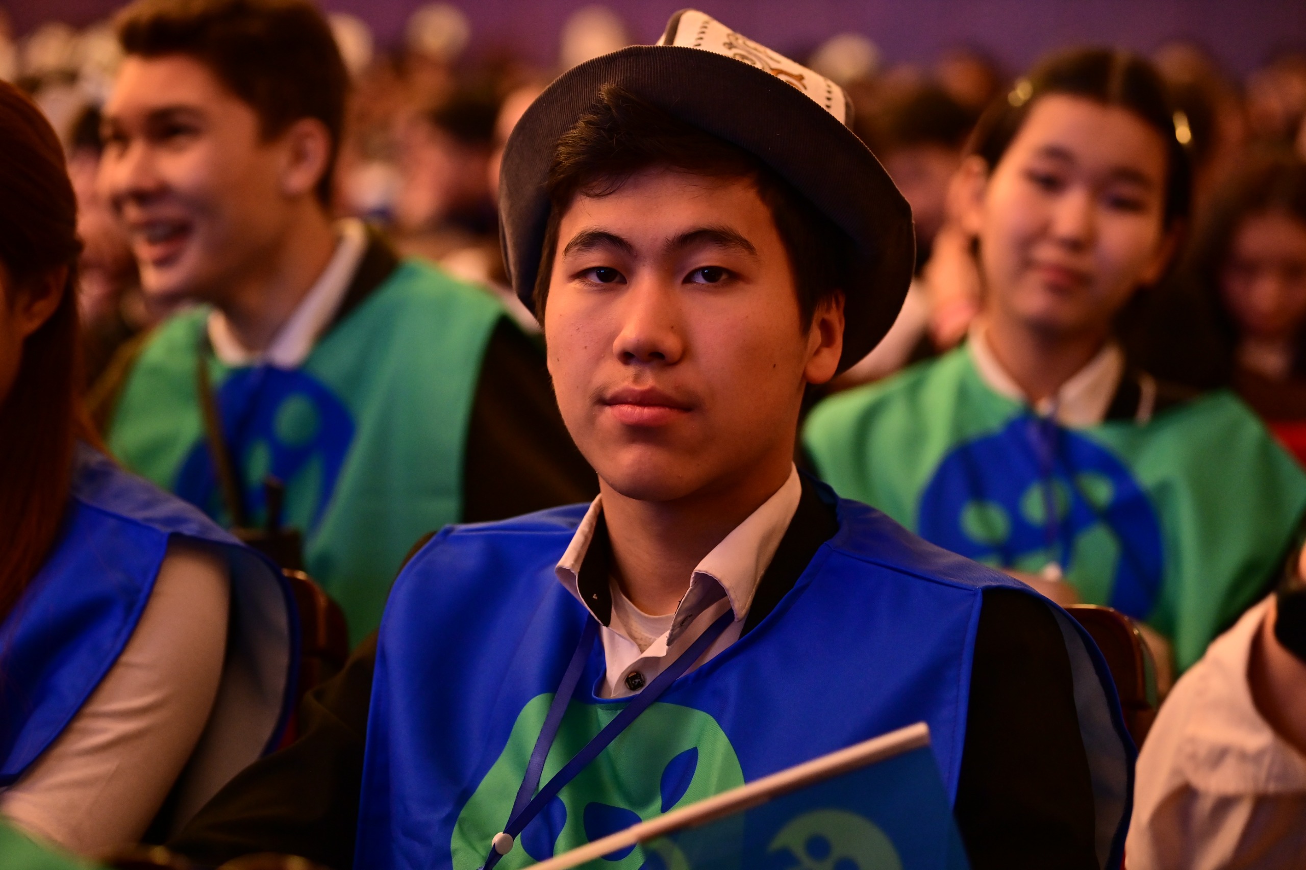 В Бишкеке прошёл молодёжный форум «Жаңы муун - жаркын келечек, таза муун - коопсуз келечек»