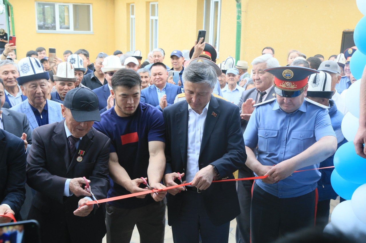 В Сокулукском районе открыт спорткомплекс им. полковника милиции в отставке  Ишенбека Санжирова.