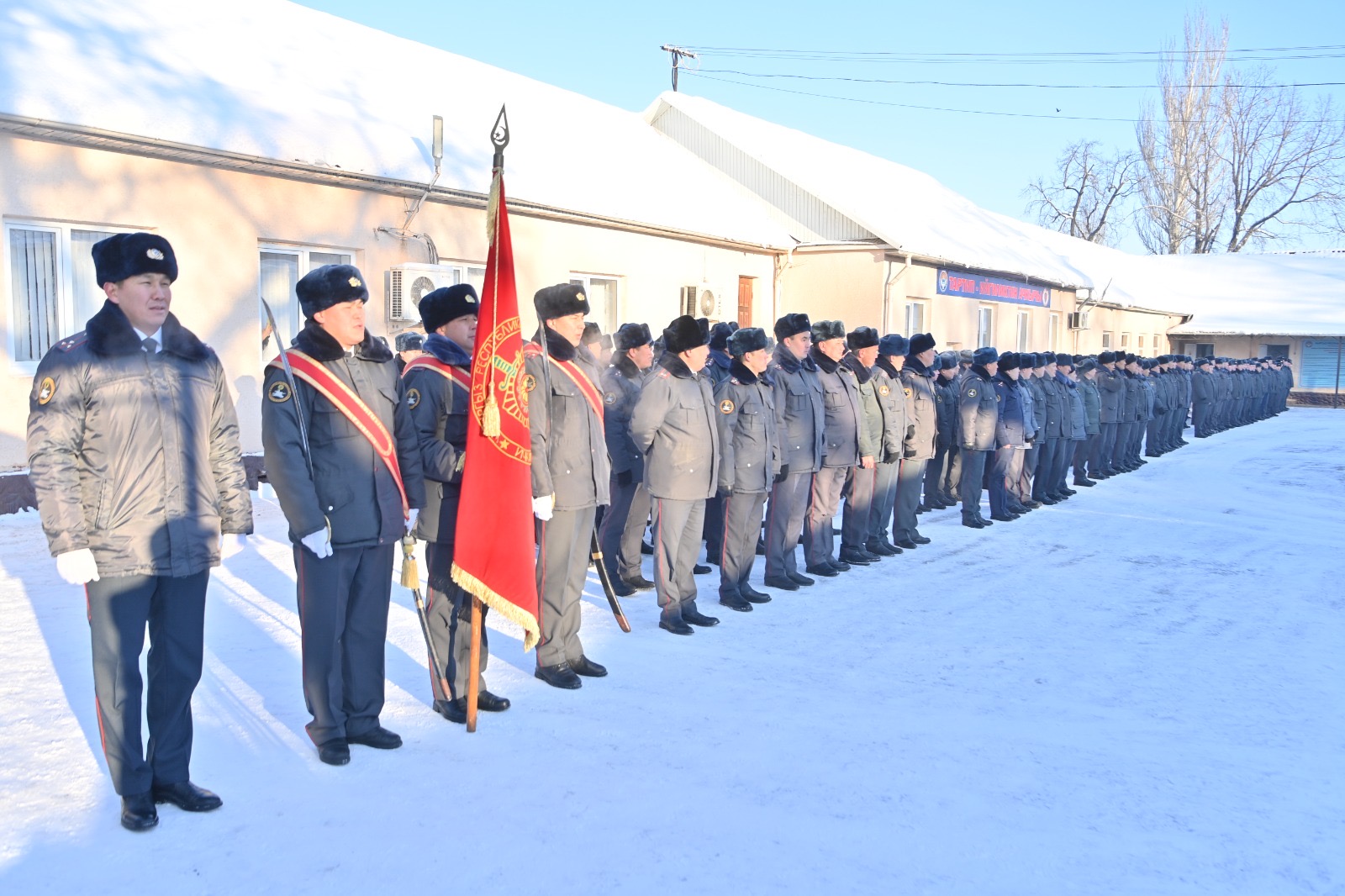 В Полку ведомственной милиции отметили 58-летие Службы охраны МВД
