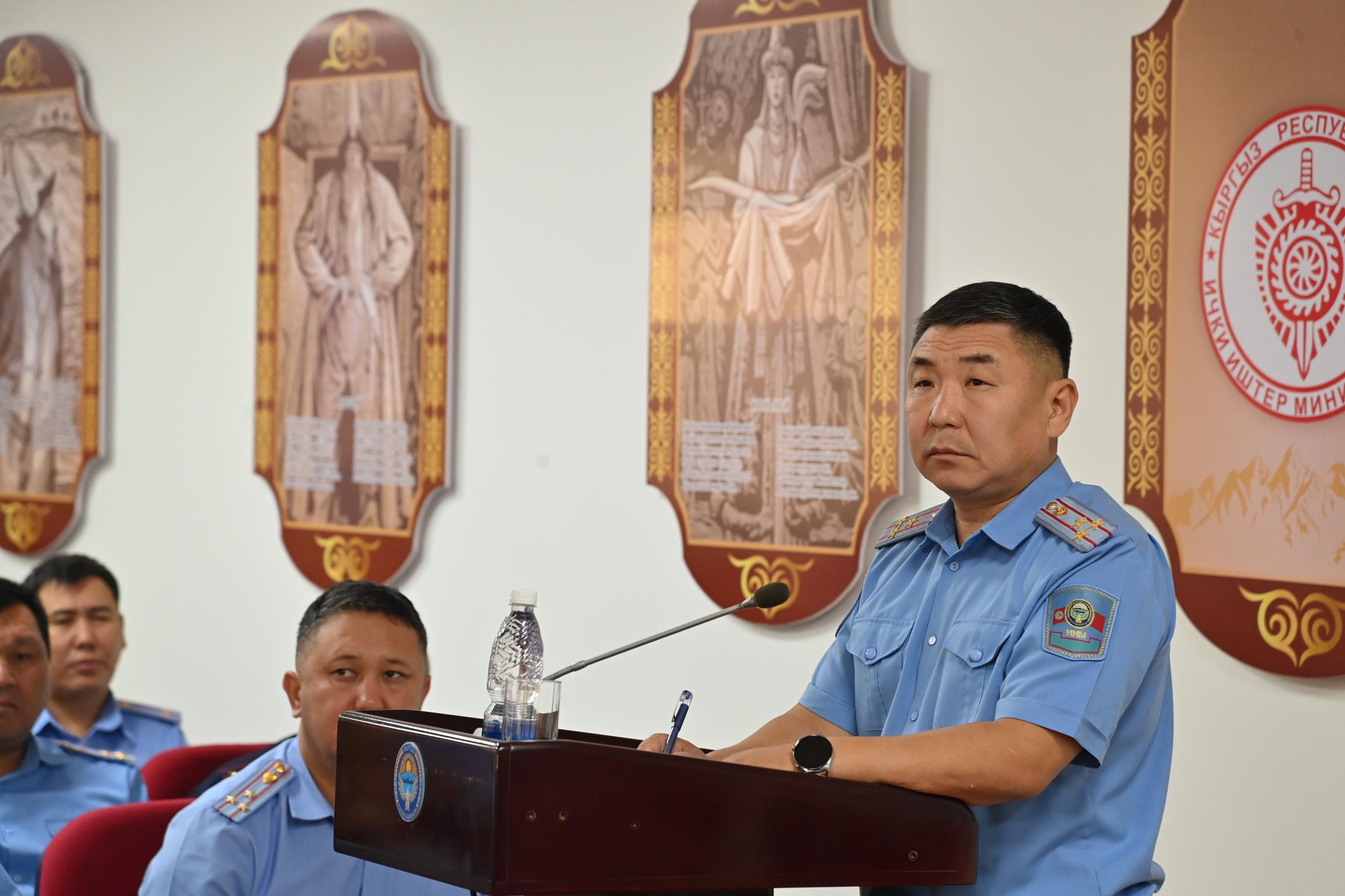 Улан Ниязбеков онлайн кеңешмеде баңгизаттарга каршы күрөшүү иш-чаралары боюнча маселелерге токтолду