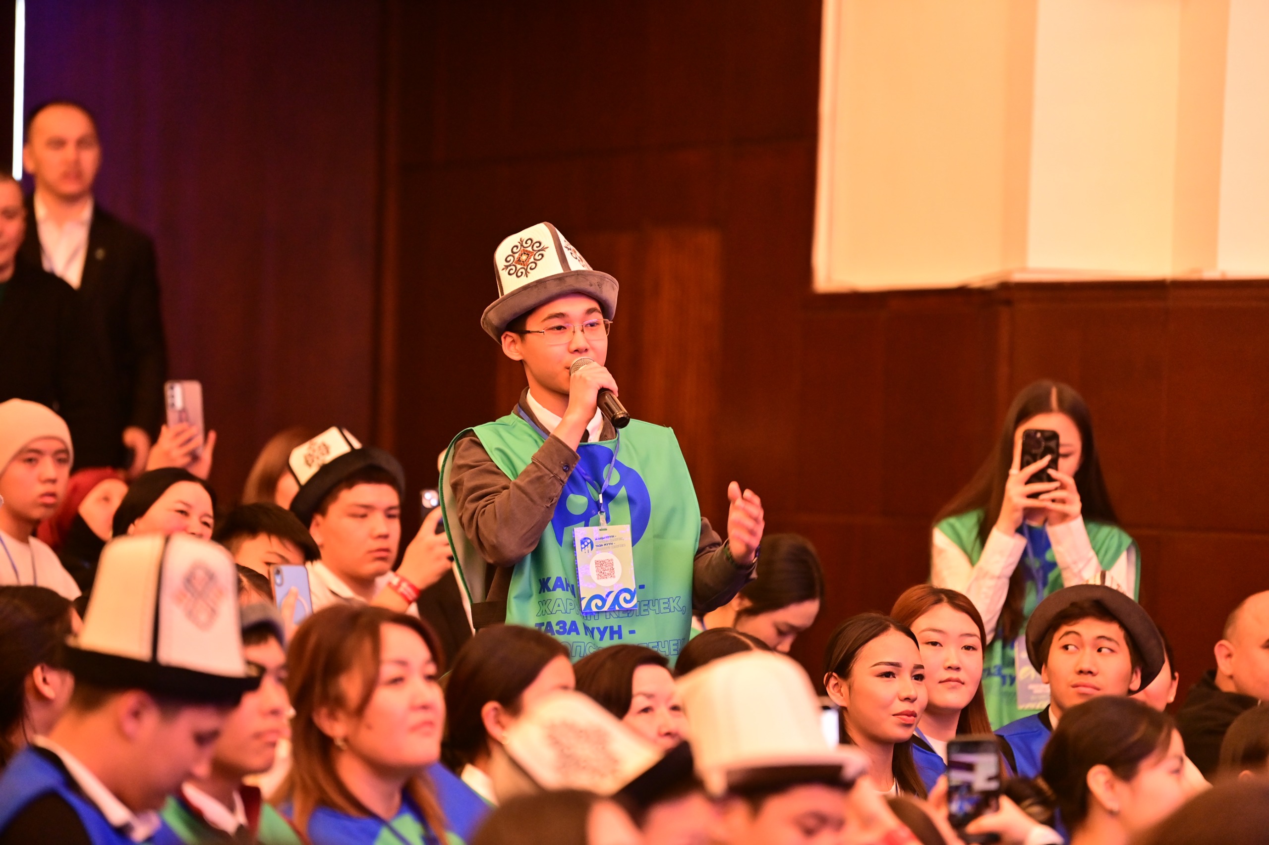 Порно сізге оргазм береді Жетілген жұптар үйдегі порно