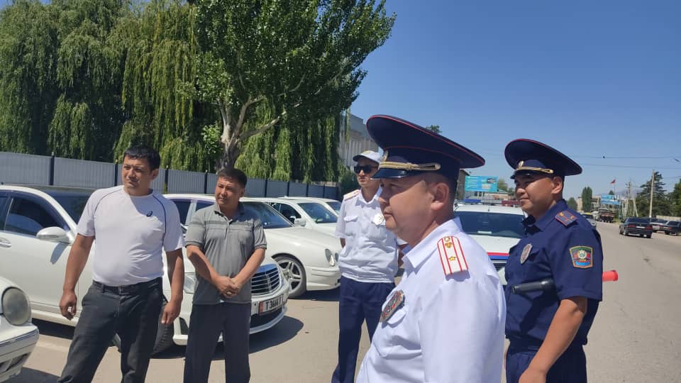 Талас шаарында  кортеж айдоочуларга түшүндүрүү иштери жүргүзүлдү