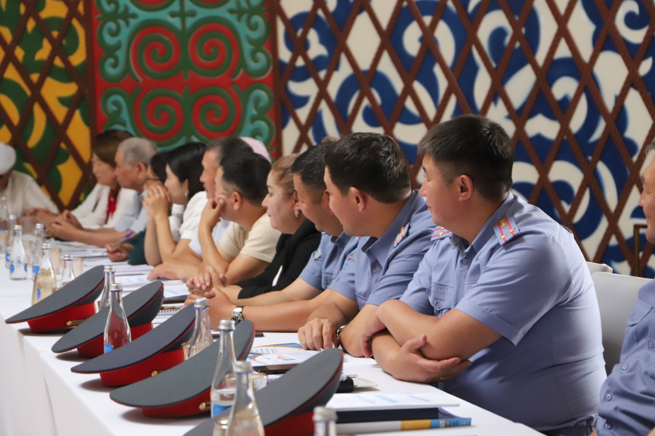 Передвижные приёмные милиции – кыргызская милиция с Вами и для Вас