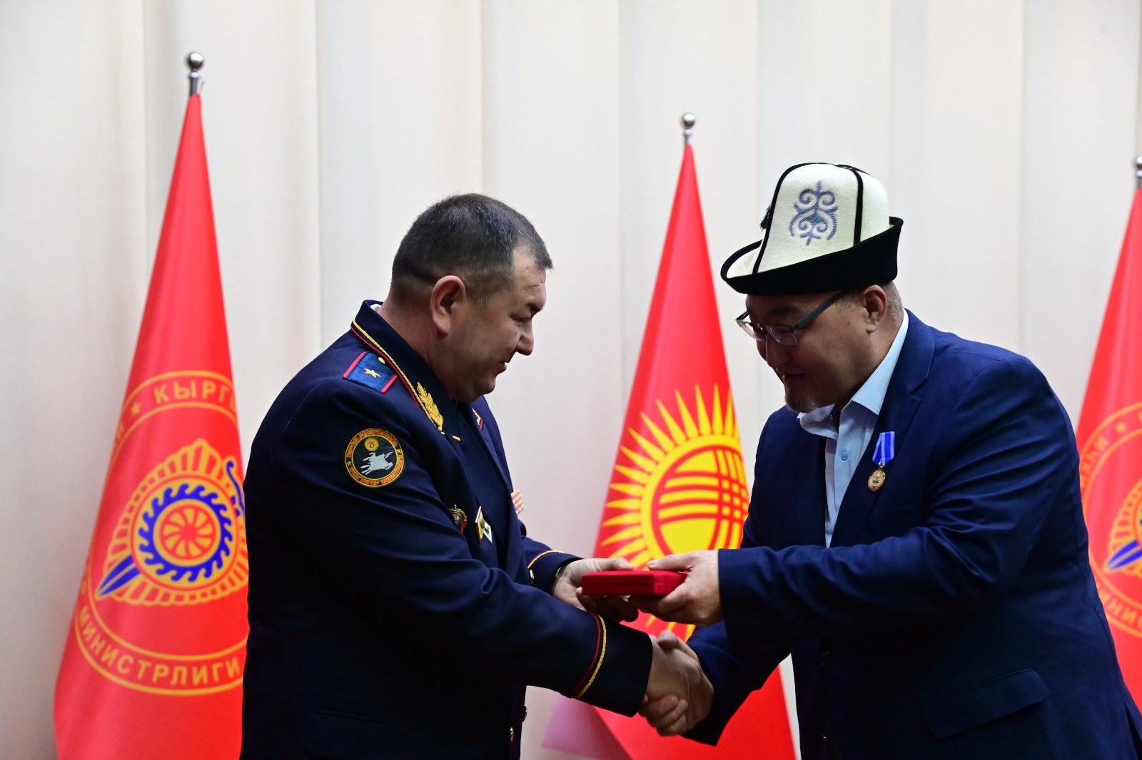 Пресс-служба МВД отмечает 40-летие со дня образования