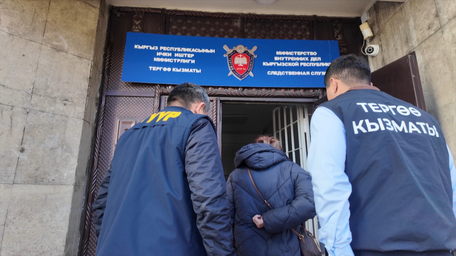 Коррупция в судебной системе привела к освобождению преступника - судьи задержаны