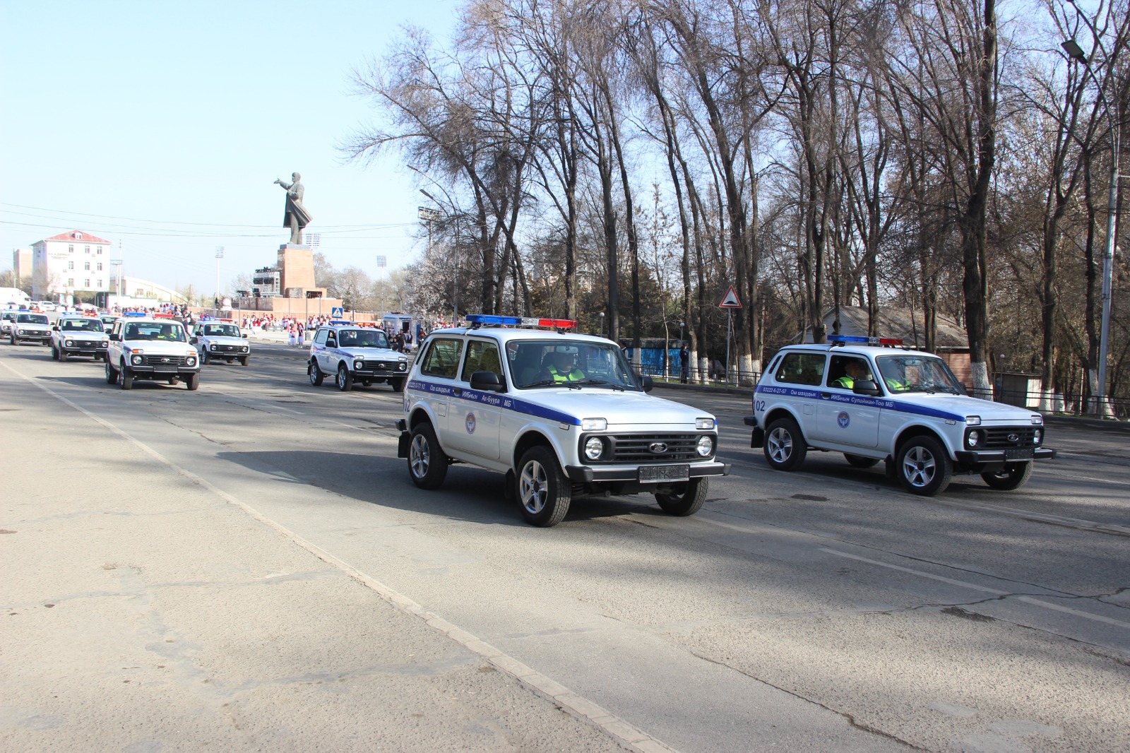 МВД: На центральной площади города Ош состоялся гарнизонный развод