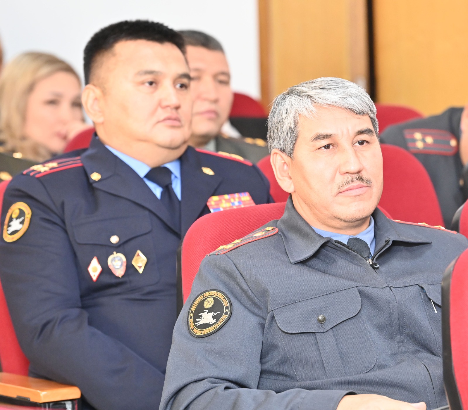 Улан Ниязбеков: “Элге сапаттуу сервистик тейлөө көрсөтүүнүн башаты - жарандар менен тынымсыз иштөөдөн башталат”