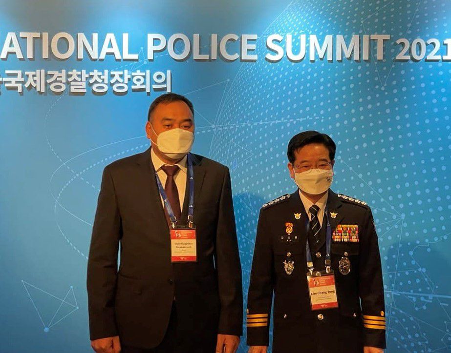 Ички иштер министри Улан Ниязбеков полициялардын жетекчилеринин эл аралык саммитине катышууда