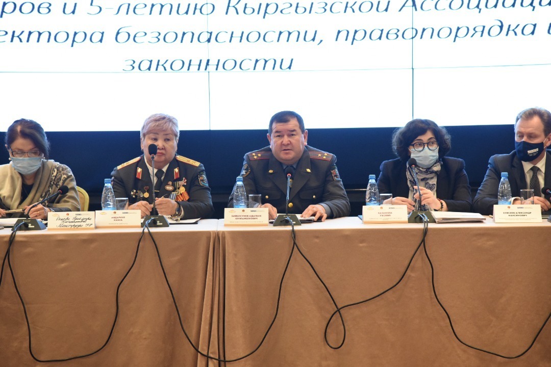 Кыргызская Ассоциации женщин-милиционеров  отметила 10-летний юбилей
