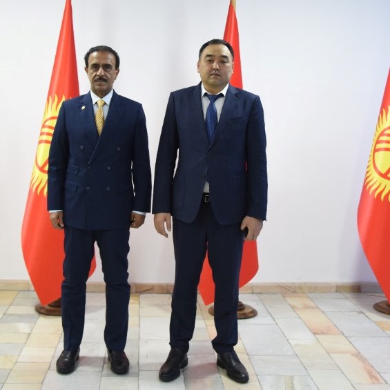 МВД: Улан Ниязбеков и Посол Катара в Кыргызстане Абдуллу бин Ахмед Аль-Сулайти обсудили вопросы сотрудничества
