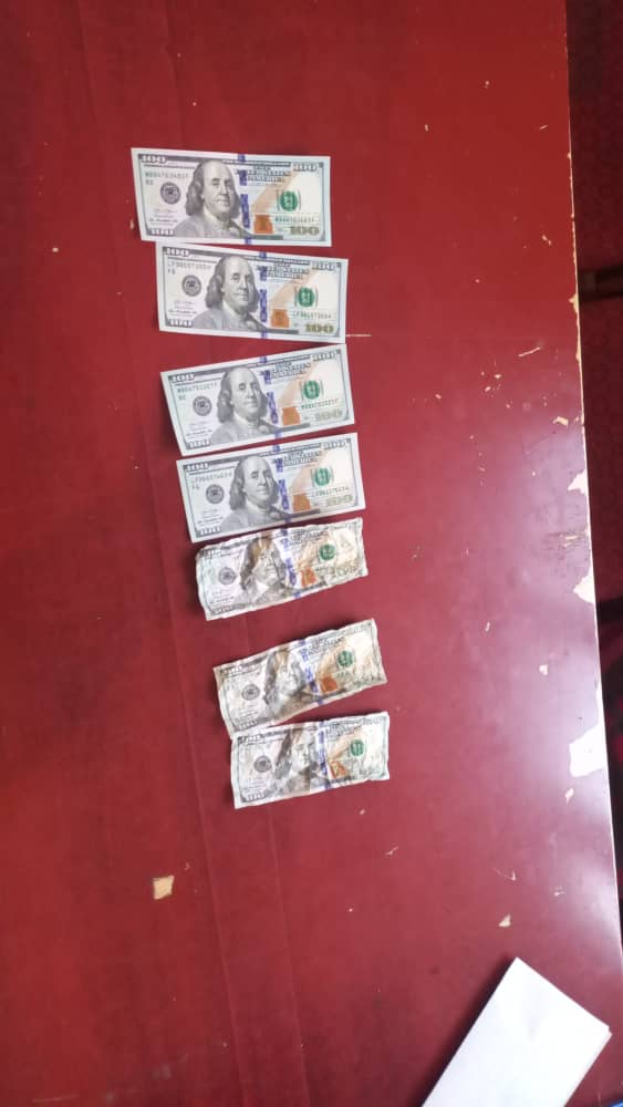 100 долларов в тенге. 28. 28. 28. 07 долларов.