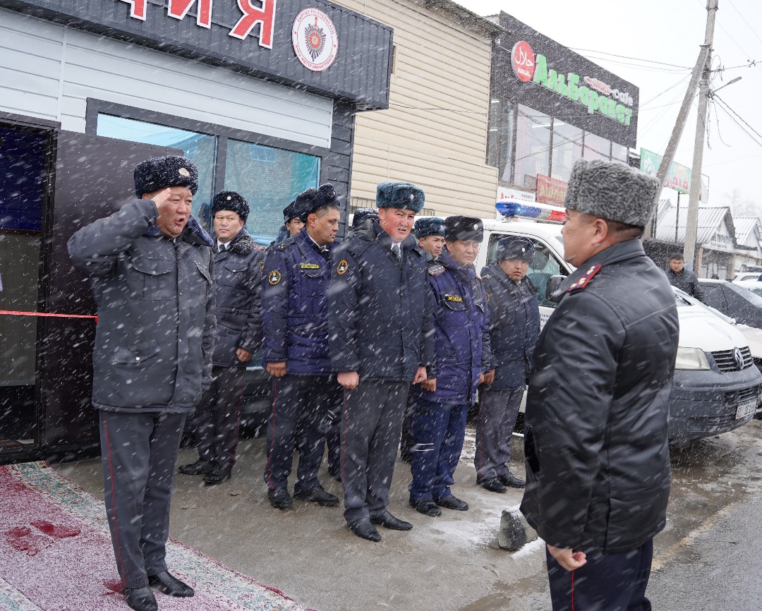 В городе Каракол открыт новый участковый пункт милиции