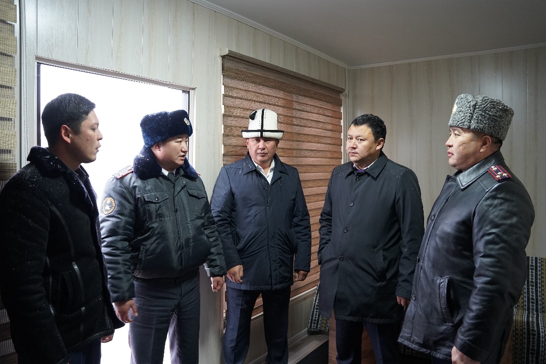 В городе Каракол открыт новый участковый пункт милиции