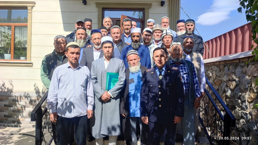 Баткенде экстремизмди жана терроризмди алдын алуу боюнча үч күндүк семинар аяктады