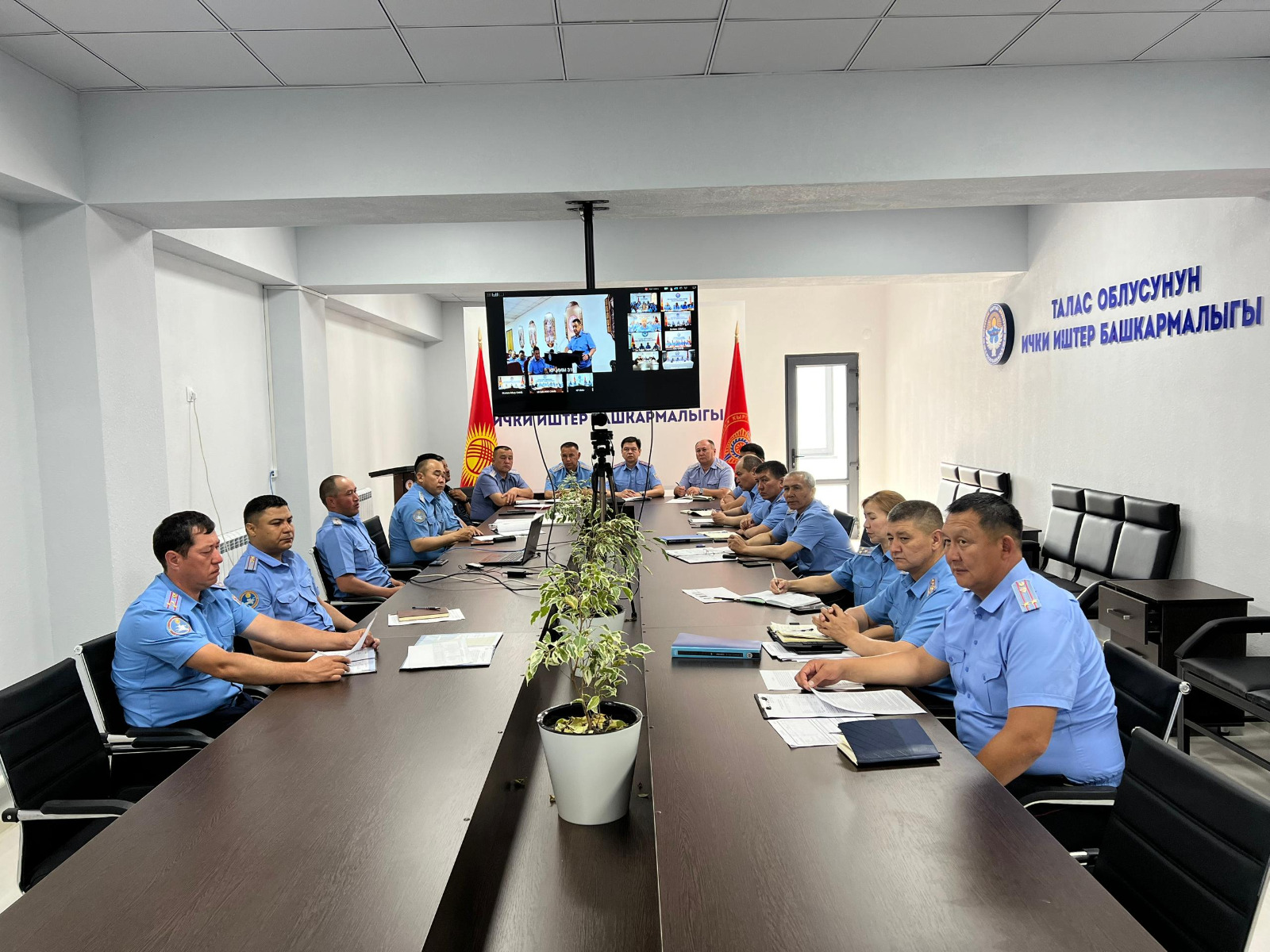 Улан Ниязбеков: "Жарандардын коопсуздугун камсыздоо жогорку деңгээлде жүргүзүлсүн"