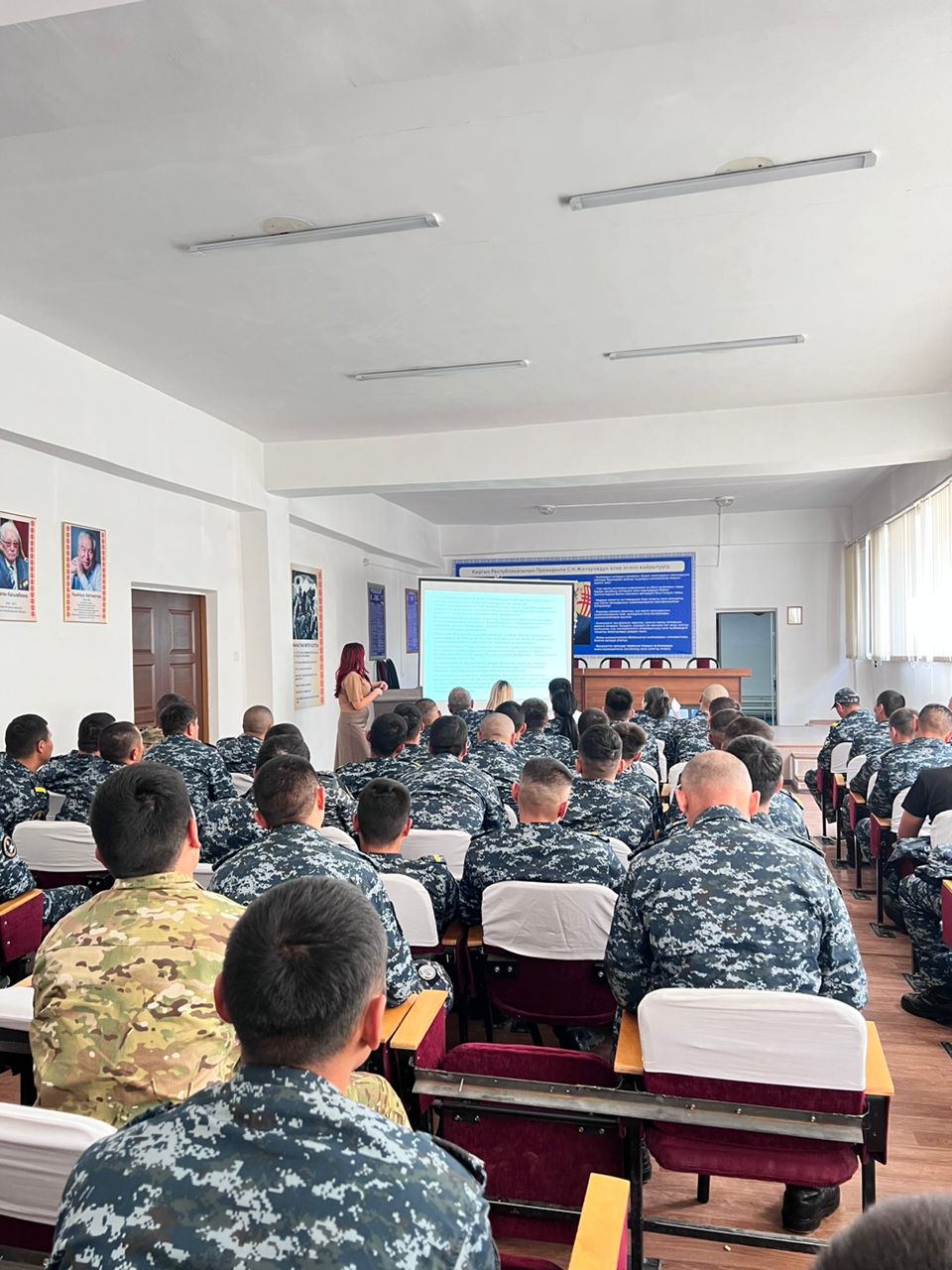 Үштік ммф порно қараңыз