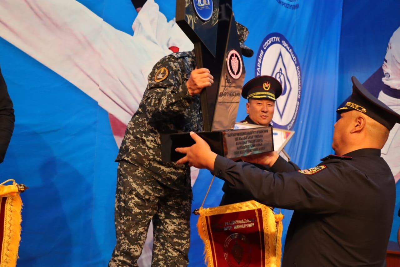 Состоялось награждение победителей Кубка министра внутренних дел по рукопашному бою