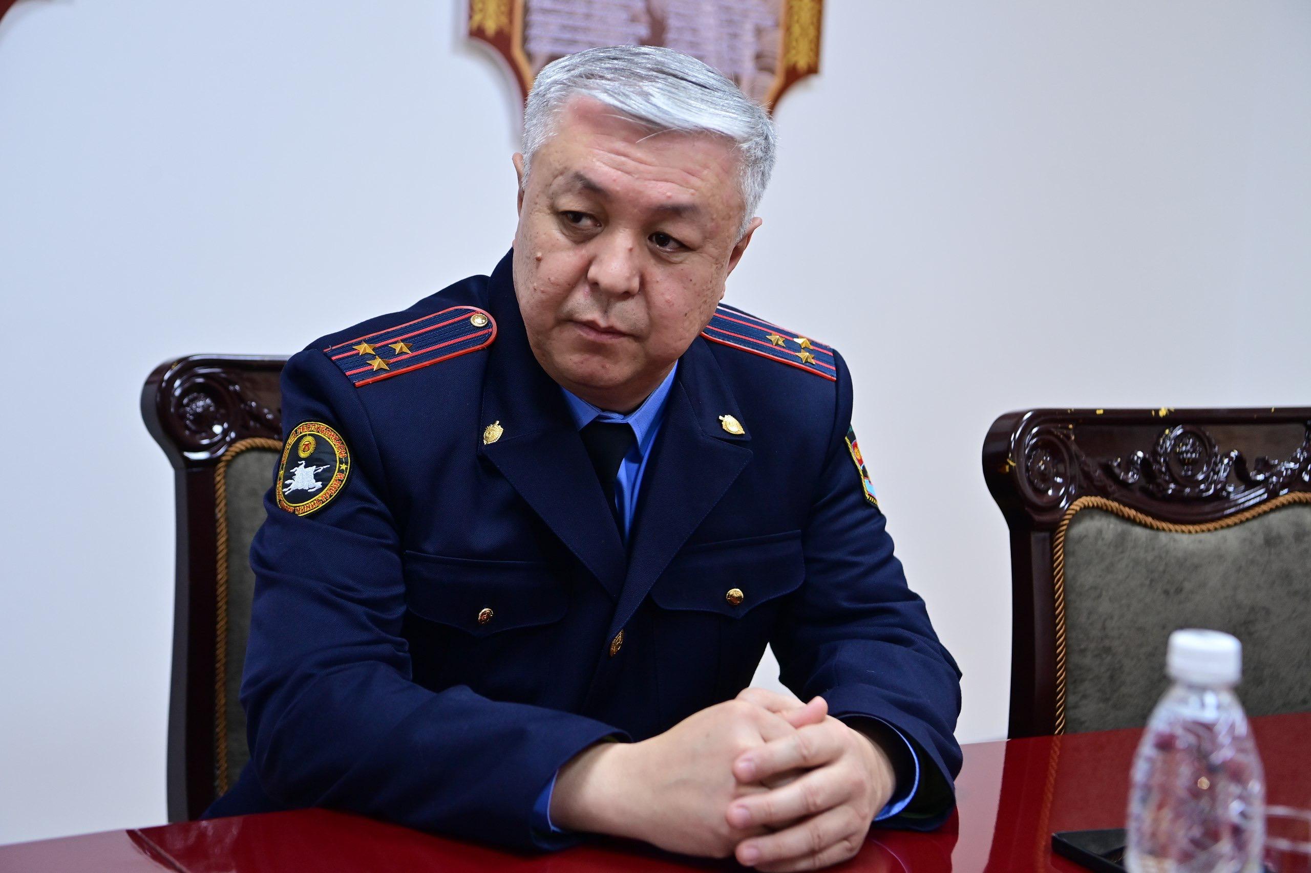 В МВД проводили на заслуженный отдых начальника отдела Секретариата Кудайназарову Айчурек