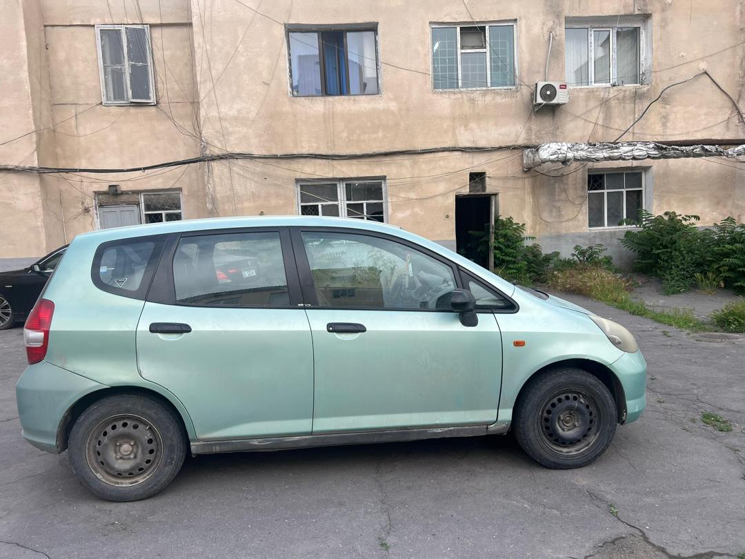 Кыргызстанда автоунааларды мыйзамсыз каттоо схемасына бөгөт коюлду