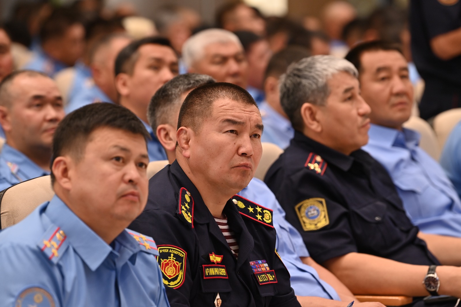 Улан Ниязбеков  жетекчилерге өздүк курамдын тартибин чыңдоо боюнча бир катар тапшырмаларды берди