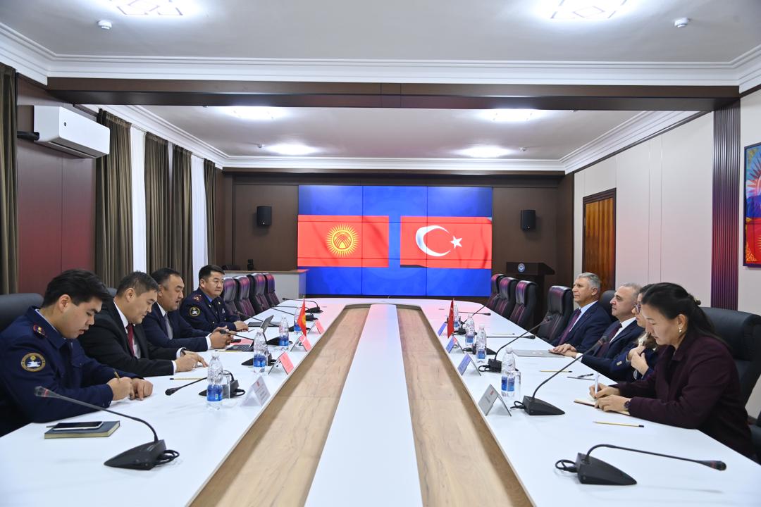 Состоялась встреча Министра внутренних дел Кыргызской Республики с Послом Турецкой Республики