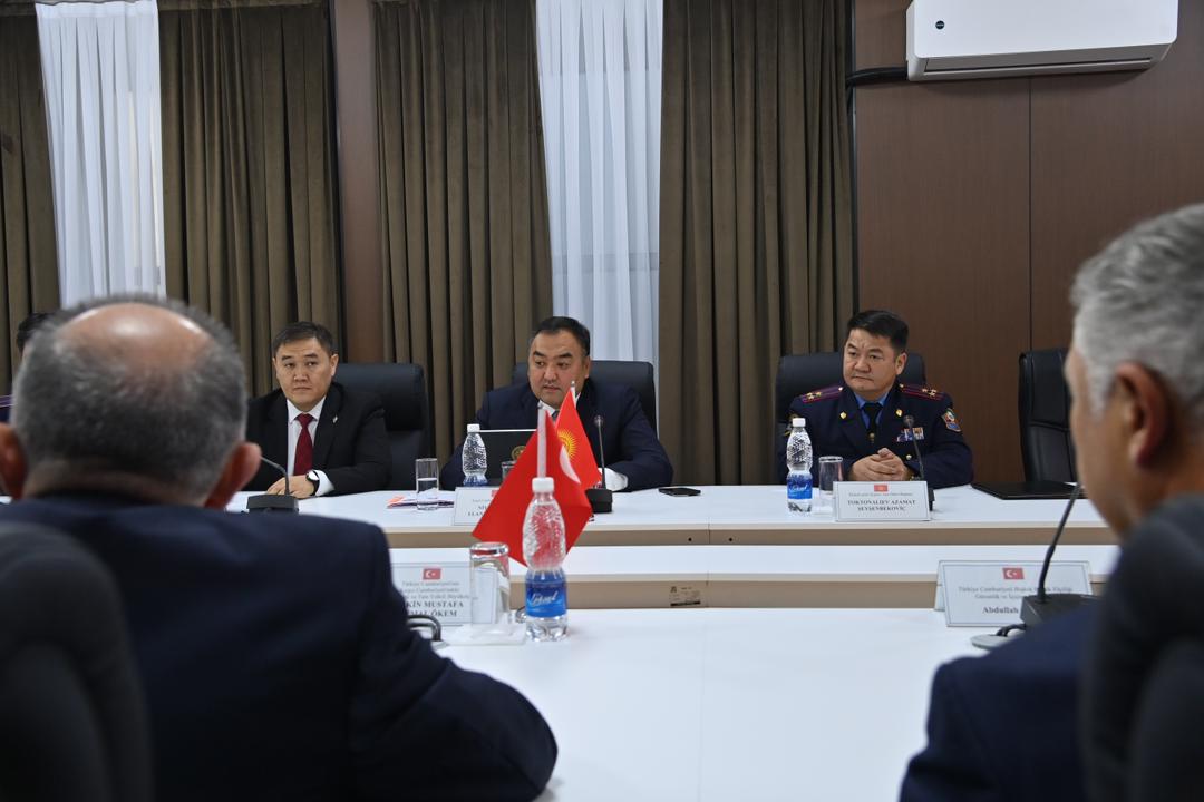 Состоялась встреча Министра внутренних дел Кыргызской Республики с Послом Турецкой Республики