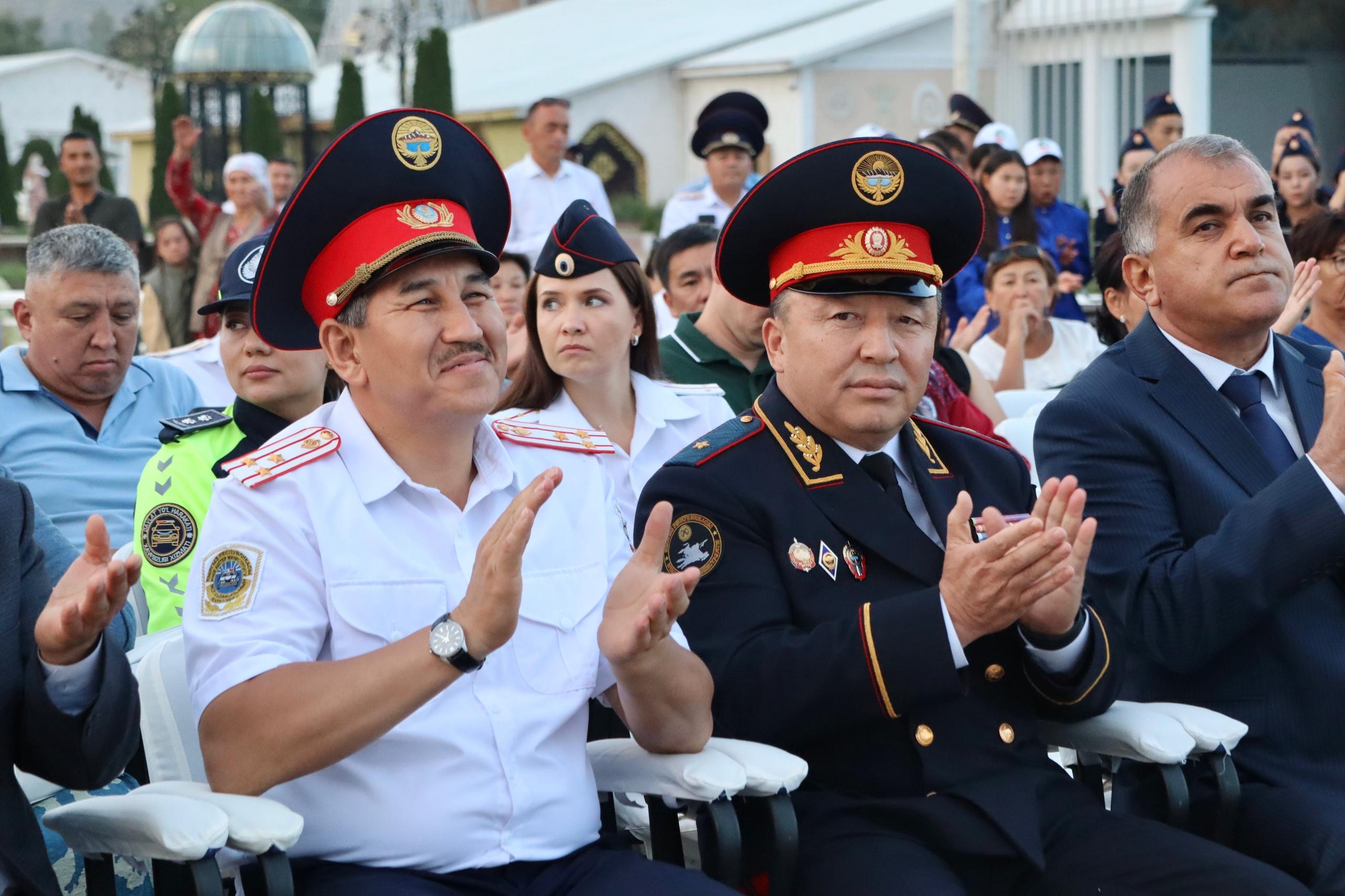 ИИМ: КМШга мүчө мамлекеттеринин арасында жол кыймылынын жаш тескөөчүлөрү отряддарынын мамлекеттер аралык кароо-сынагы аяктады