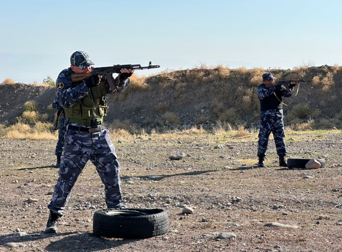 Клиторды сипап көруге мүмкіндік беретін жыныстық позициялар