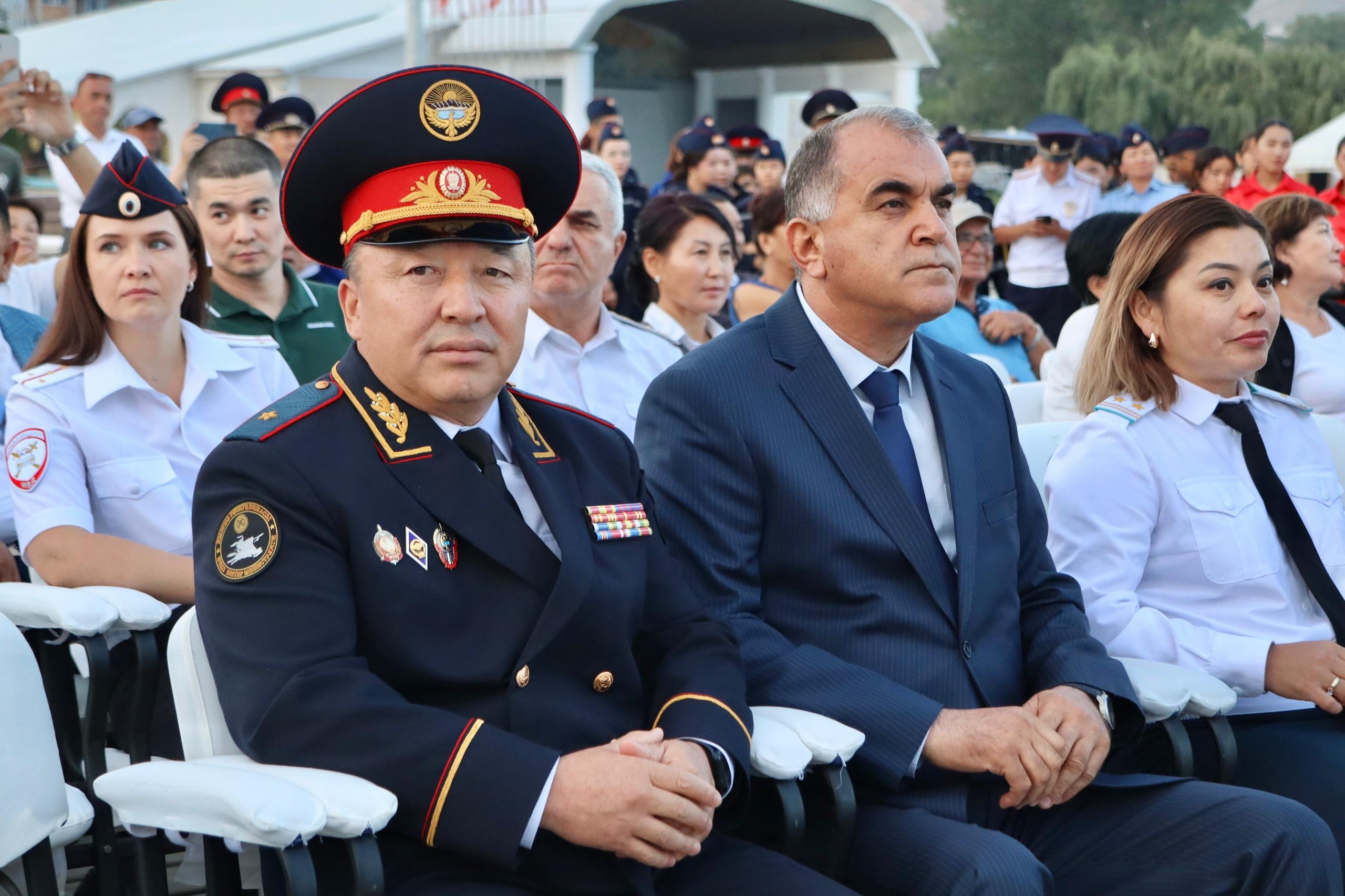 ИИМ: КМШга мүчө мамлекеттеринин арасында жол кыймылынын жаш тескөөчүлөрү отряддарынын мамлекеттер аралык кароо-сынагы аяктады