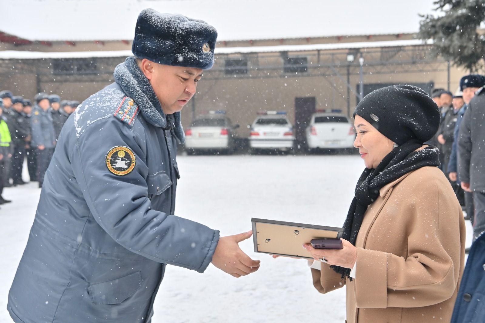 В отделе охраны Ленинского района отметил 58-летие образования Службы охраны МВД